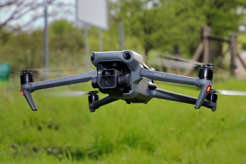 Drone avec caméra